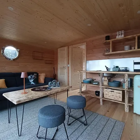 La Toue Vent D'anjou - Bateau Traditionnel De La Loire 船上ホテル アンジェ