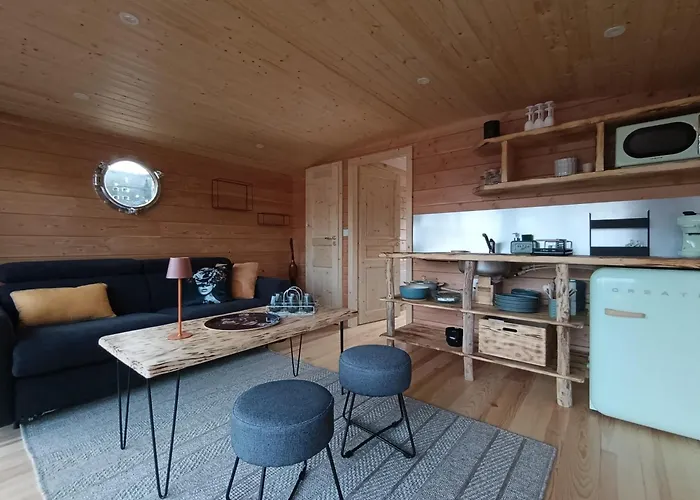 La Toue Vent D'anjou - Bateau Traditionnel De La Loire Botel Angers
